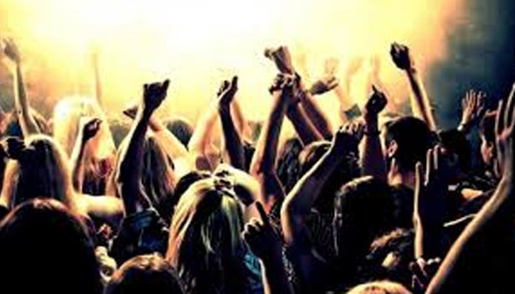 Нетрадиционното събитие ще се проведе през нощта на 6-и срещу 7-и декември във влак