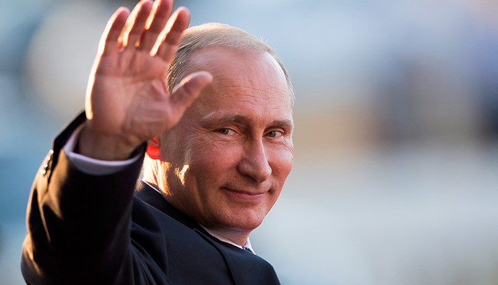 Владимир Путин е подписал указ за намаляване на своята заплата с 10% през 2016 година