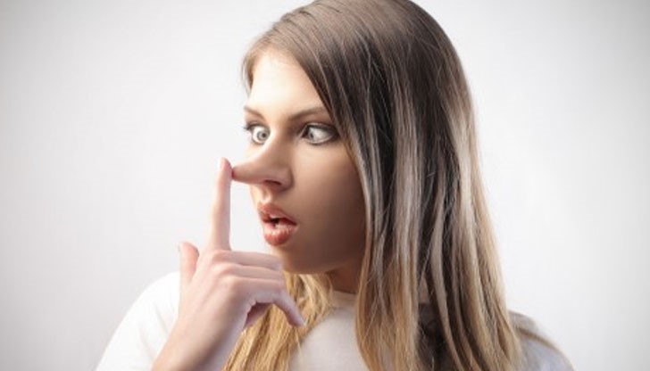 Когато човек лъже, той преживява цяла гама от емоции, най-ярките от които са страх, възбуда, чувство на вина и срам