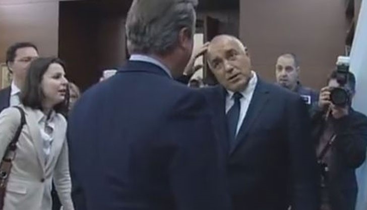 Бай Ганьо се хвали на Камерън