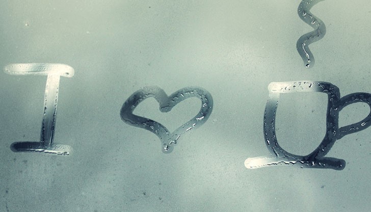 Ако се откажете от студените напитки и наблегнете на топлите, много бързо сами ще установите, че тялото ви се чувства по-добре Ако се откажете от студените напитки и наблегнете на топлите, много бързо сами ще установите, че тялото ви се чувства по-добре