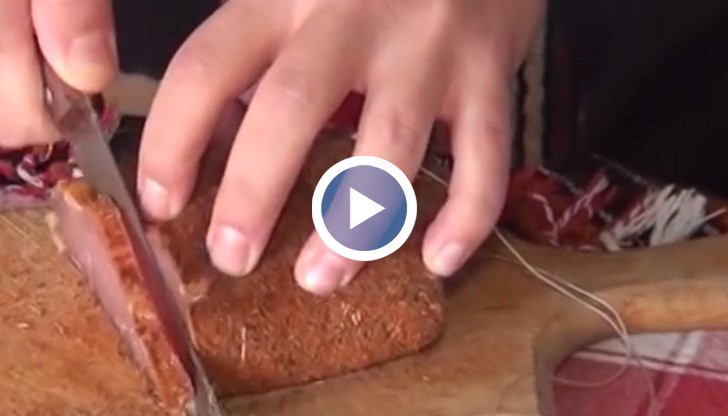 Учениците вече приготвят по сопотски рецепти продукти от месо, а именно суджук, наденица, филе, пъстърма и бабек