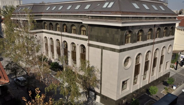 Жалбоподателите оспорват определените от Общинския съвет във Ветово индивидуални месечни възнаграждения като незаконосъобразни Жалбоподателите оспорват определените от Общинския съвет във Ветово индивидуални месечни възнаграждения като незаконосъобразни