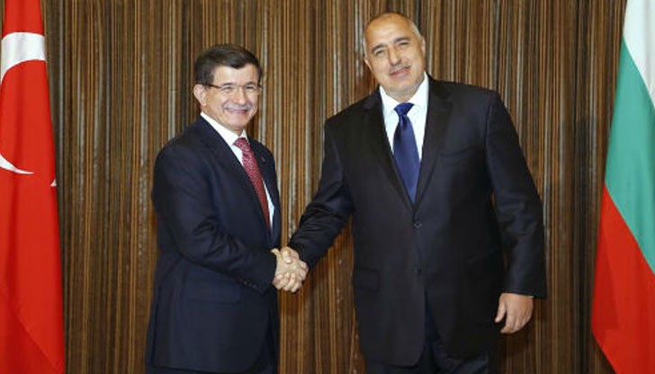 Султанът и Васалът доволни