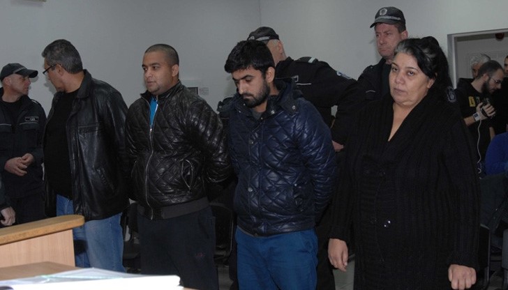Подсъдимите Анета Русинова, Славчо Тодоров и афганистанецът Абдула Исахел получиха три години условна присъда
