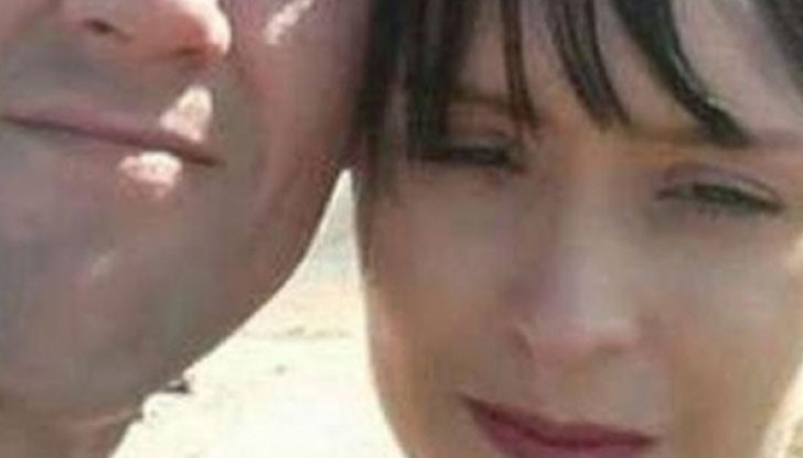 Събудих се в пълен мрак. Усещах,че съм в нещо тясно и затворено Събудих се в пълен мрак. Усещах,че съм в нещо тясно и затворено