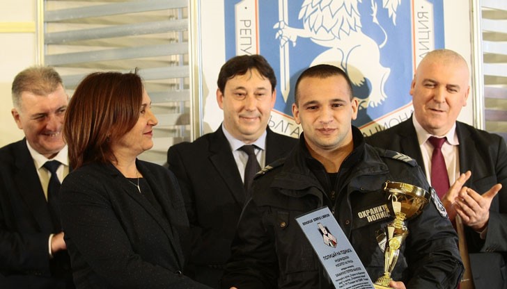 Емануил Манолов - младши инспектор от Първо районно управление на Полицията в Пловдив