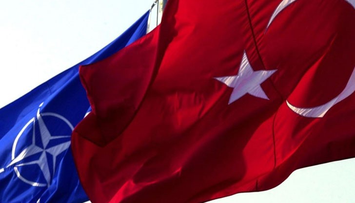 Александър Грушко обвини алианса, че „политически е прикрил” Анкара при инцидента със сваления от турските военни руски Су-24