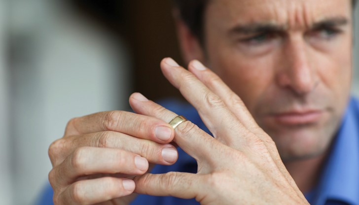 В Италия се откриват приюти за мъже, преживели развод и останали без покрив над главата В Италия се откриват приюти за мъже, преживели развод и останали без покрив над главата