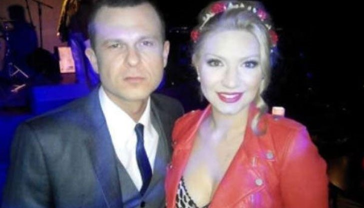 Преди време действително се появи слух за раздялата му