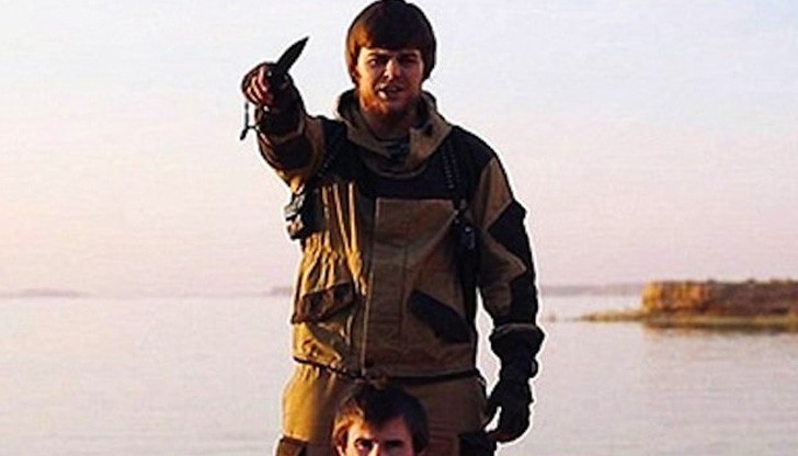 Той е на 28 години и е от 110-хилядния град Ноябрск, Сибир Той е на 28 години и е от 110-хилядния град Ноябрск, Сибир