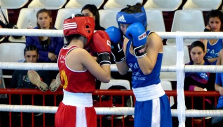 Състезателките от БК "Русе" тръгнаха с амбицията да спечелят за седми пореден път купата Състезателките от БК "Русе" тръгнаха с амбицията да спечелят за седми пореден път купата