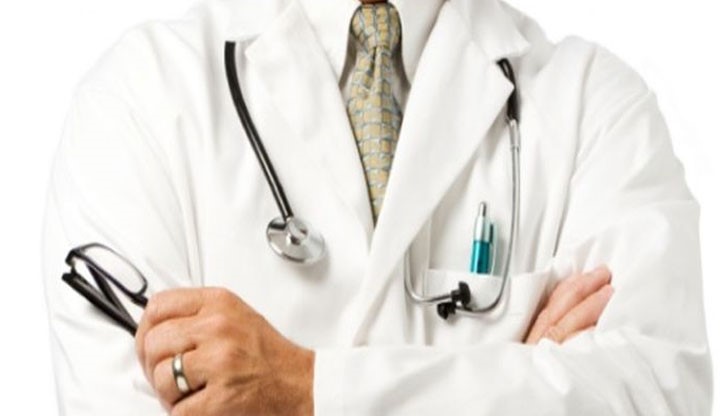 Не трябва да уведомявате сегашния си доктор, а само да отидете при друг със здравна книжка и молба Не трябва да уведомявате сегашния си доктор, а само да отидете при друг със здравна книжка и молба