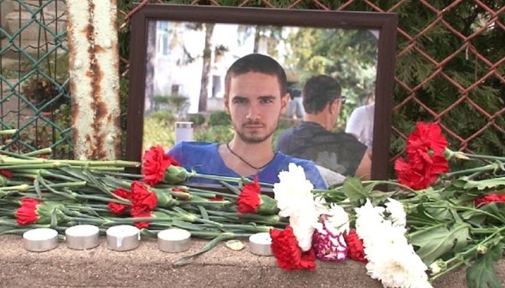 Информацията не е официално потвърдена Информацията не е официално потвърдена