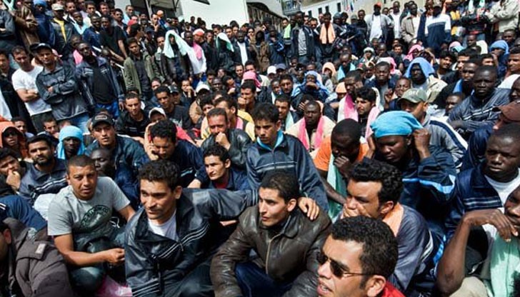 Той изрази готовност да се въведе такъв данък, дори ако не бъде подкрепен от всички страни в ЕС Той изрази готовност да се въведе такъв данък, дори ако не бъде подкрепен от всички страни в ЕС