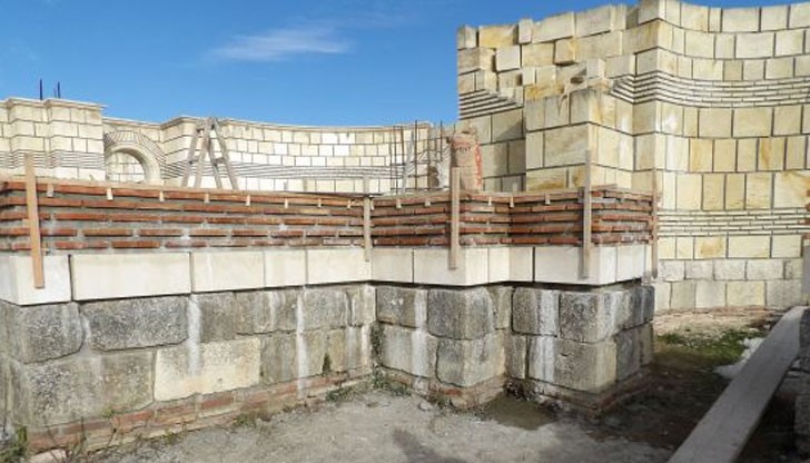 Борисов иска базиликата в Плиска да се реставрира с автентични материали