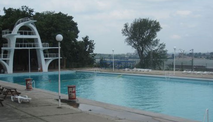 Целта на предлаганата концесия е задоволяване потребностите на гр.Русе от спортен обект - Плувен комплекс за професионален и масов спорт и отдих