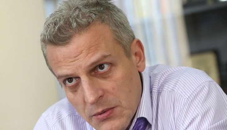 Бившият здравен министър изтъкна, че целта на всичко това е да се създаде централизирана база данни Бившият здравен министър изтъкна, че целта на всичко това е да се създаде централизирана база данни