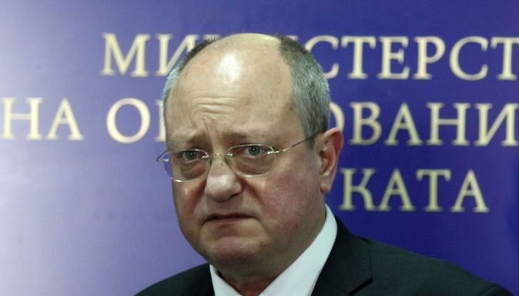 Ако МОН продължи с опитите за подмяна в българската образователна система това няма да бъде оставено така