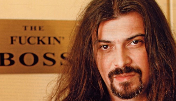 Продуцентът прекръсти собственото си шоу на Секс-фактор