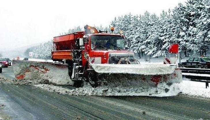Пътната обстановка остава най-тежка в Разград и Шумен Пътната обстановка остава най-тежка в Разград и Шумен