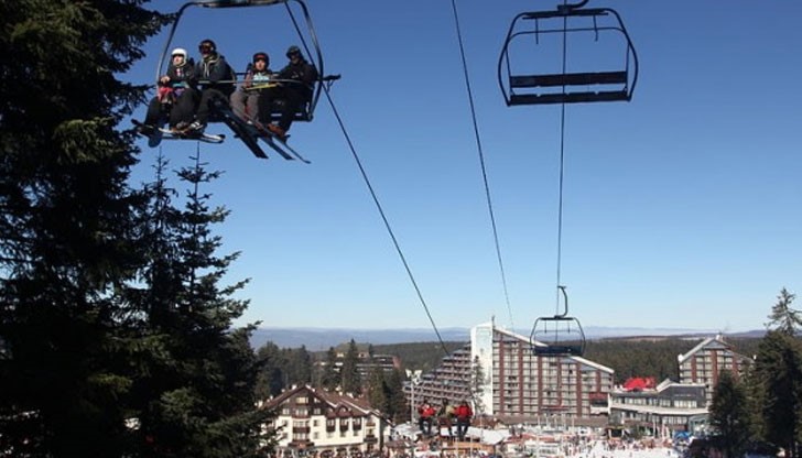 Вероятните причини за частичното заключване на механизма ще са ясни, след като бъде предоставена допълнително изисканата техническа документация Вероятните причини за частичното заключване на механизма ще са ясни, след като бъде предоставена допълнително изисканата техническа документация