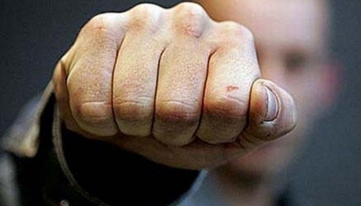 След като бил задържан и изтрезнял, декларирал, че съжалява за случилото си След като бил задържан и изтрезнял, декларирал, че съжалява за случилото си