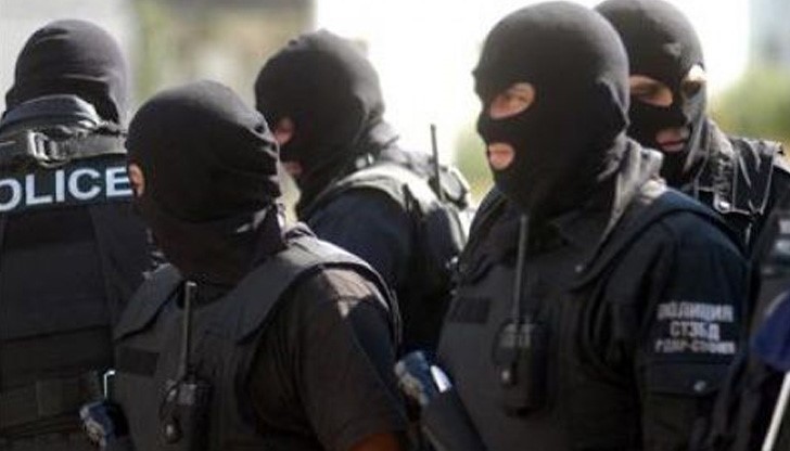 В протестите ще вземат участие и групи от хора, които месеци наред протестират срещу новите цени на винетките и високите цени на горивата В протестите ще вземат участие и групи от хора, които месеци наред протестират срещу новите цени на винетките и високите цени на горивата