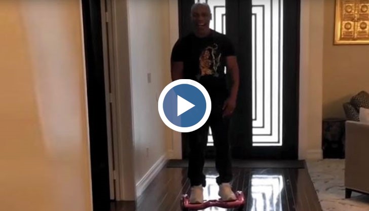 Kакво става когато на дъската се качи световен шампион по бокс - при това в тежка категория, при това...Майк Тайсън!?