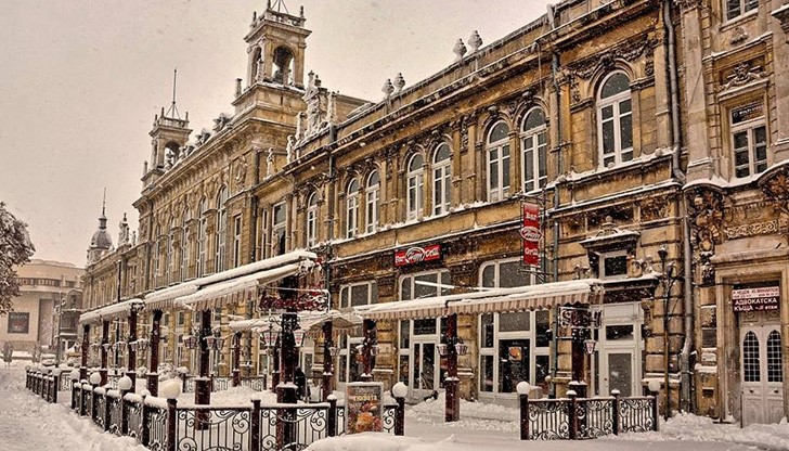 Прожекциите ще бъдат в Културен клуб BH на ул. „Добруджа“, началото е в 19 часа Прожекциите ще бъдат в Културен клуб BH на ул. „Добруджа“, началото е в 19 часа
