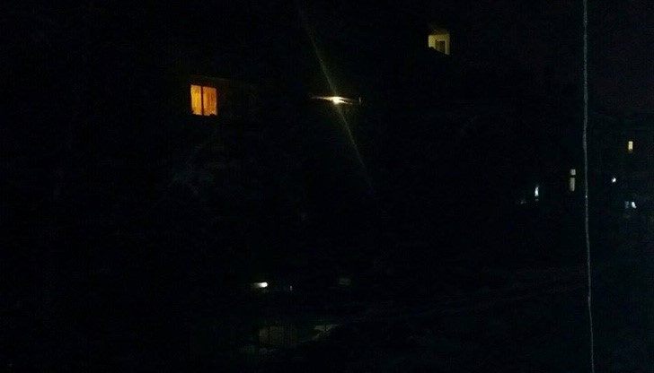 Лампите не работят от Кукления театър до Централна поща