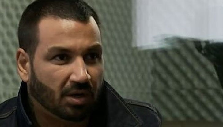 Азис с невиждана промяна Азис с невиждана промяна