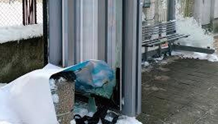 Потрошена спирка на улица "Фердинанд"  до хотел "Рига"