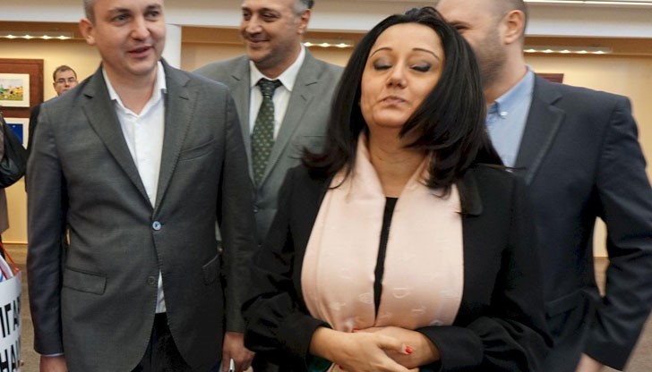 Трябва да се инвестира. Винетният стикер не е данък, а такса за ползване Трябва да се инвестира. Винетният стикер не е данък, а такса за ползване