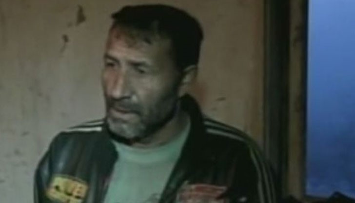 11 деца, останали без майка, карат на сух хляб и компот .. ходят боси, без връхни дрехи 11 деца, останали без майка, карат на сух хляб и компот .. ходят боси, без връхни дрехи