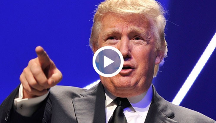 Пет самолета изписаха на фона на синьото небе обидни думи за амбициозния магнат