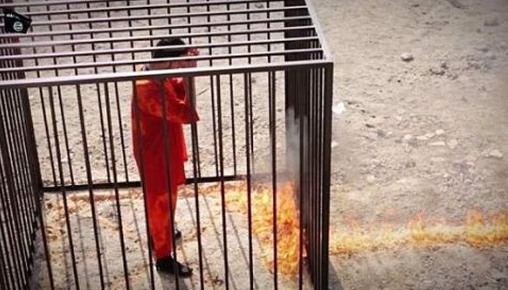 Екзекуцията е станала в държания от джихадистите северен иракски град Мосул