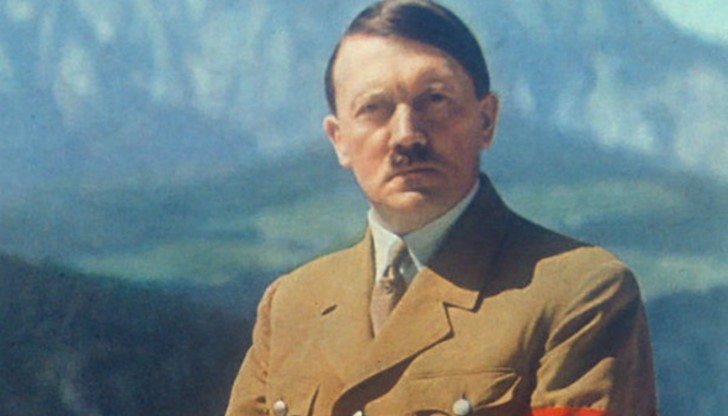 Адолф Хитлер не се е самоубил