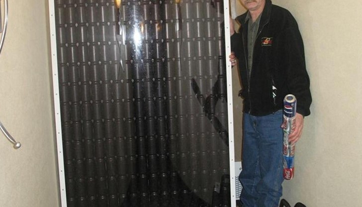 Инж. Евгений Гичев създава собствен слънчев колектор от бирени кутии