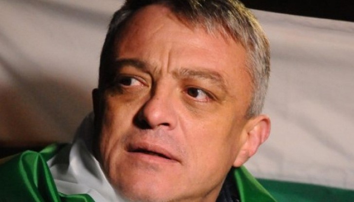 Миланов и синът му са помогнали на полицаи да заловят джигит на пътя, който се летял по тесен път с 200 км/ч