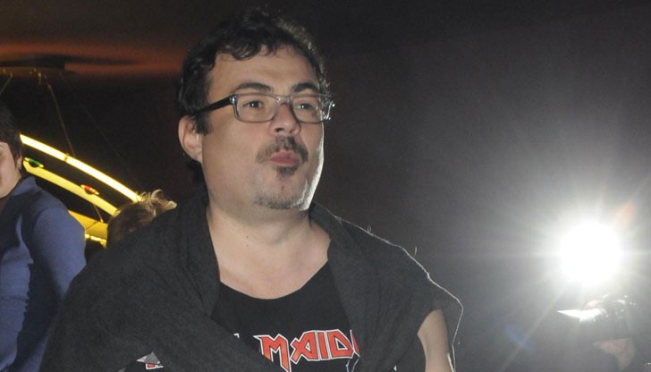 Засрамете се, простаци!!!! Засрамете се, простаци!!!!