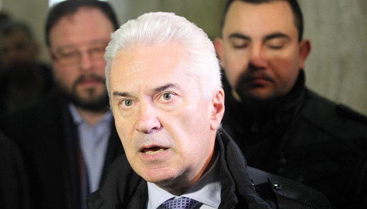 Вие наистина ли смятате, че съм счупил ръката на полицай и трябва да ми дадат 8 години затвор?