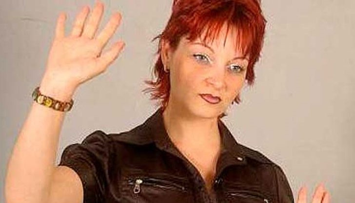 Тя е убедена, че ако Бойко Борисов се обедини с Путин, България ще има надежден съюзник срещу САЩ