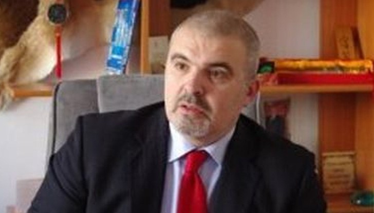 Той влиза на мястото на напусналия Народното събрание Димитър Желев от Раднево Той влиза на мястото на напусналия Народното събрание Димитър Желев от Раднево