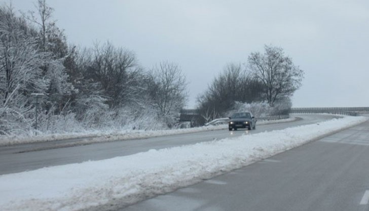 Ограничено е движението за всички МПС по път ІІ-23 Русе-Кубрат Ограничено е движението за всички МПС по път ІІ-23 Русе-Кубрат