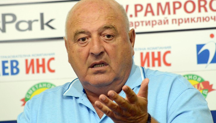 Венци Стефанов: Да не можеш да го погребеш, да не знаеш къде са му кокалите, страшно е... Венци Стефанов: Да не можеш да го погребеш, да не знаеш къде са му кокалите, страшно е...