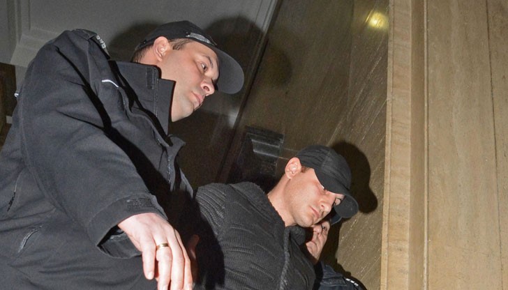 Наказанието предвижда от 15 до 20 години затвор