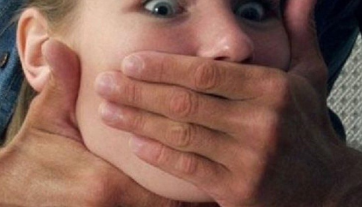 В нощта на Нова година са получени 60 оплаквания за сексуални посегателства срещу жени в Кьолн