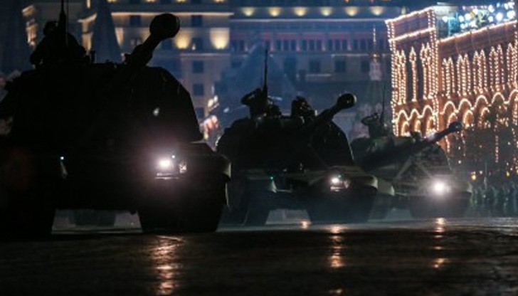 Военната мощ е в основата на стратегическите триумфи на президента Владимир Путин Военната мощ е в основата на стратегическите триумфи на президента Владимир Путин