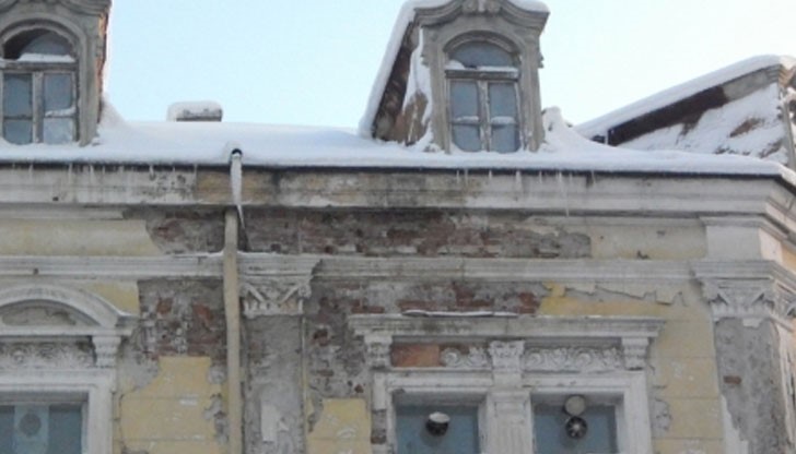 12 паметници на културата в Русе са под заплаха от сериозни увреждания или дори пълна разруха